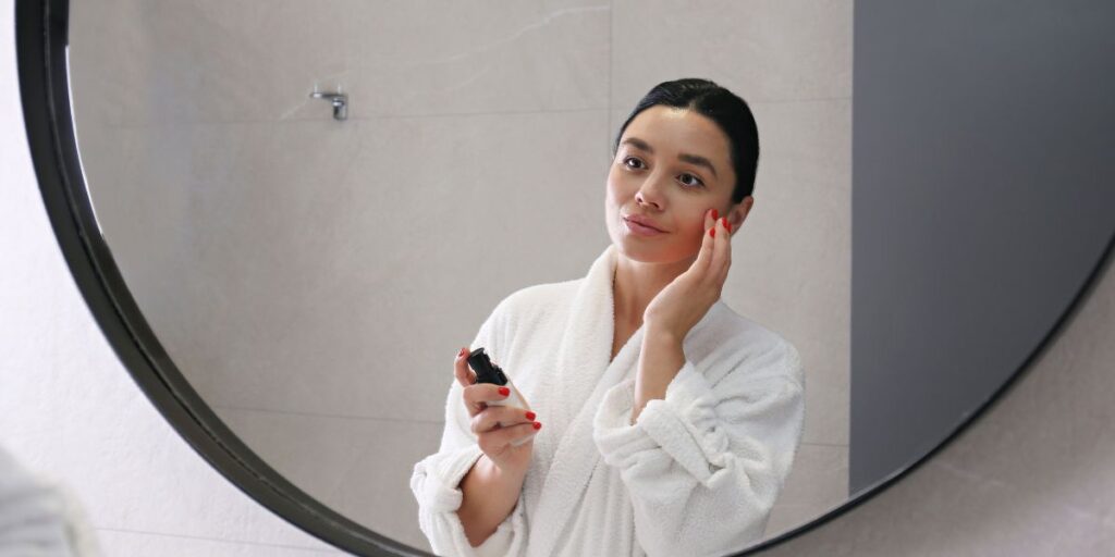 What Are the Benefits of Regular Skin Exfoliation in Your Grooming Routine?